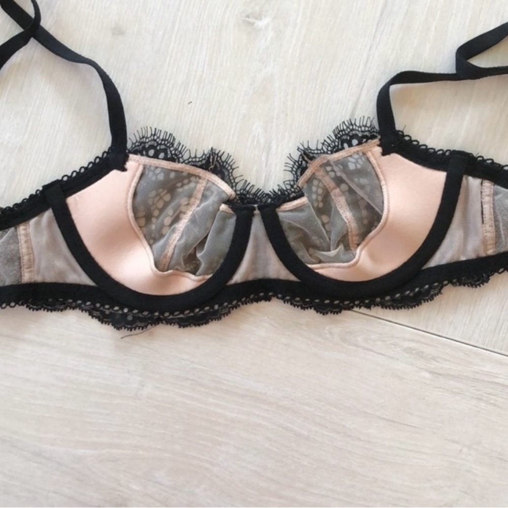 VICTORIA SECRET Dream Angels Push up Lace Underwire Bra Black Nude 34B, NWT - Picture 6 of 11